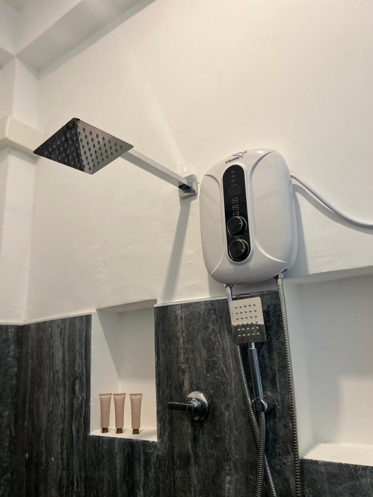 Tembo Luxury Suites Nochchiyagama المظهر الخارجي الصورة